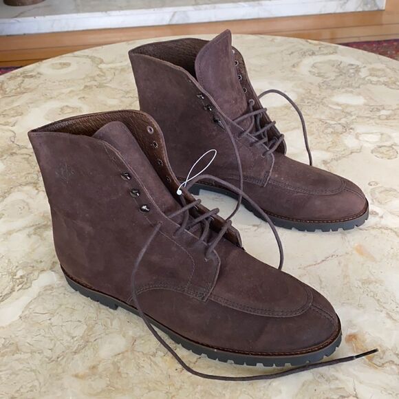 NEW! Eddie Bauer Made in USA Leather Desert Boots - Picture 1 of 10